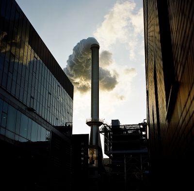 Usine2
202FA + 80mm + portra 400VC
