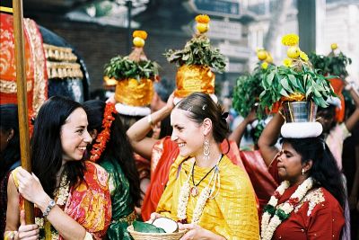 Ganesh (8)
Nikon F3 + 50mm + Portra VC 160
