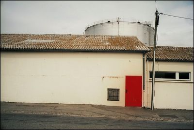Lorient_3
Bessa R2a + Summicron 35mm Type IV + Portra 160VC
