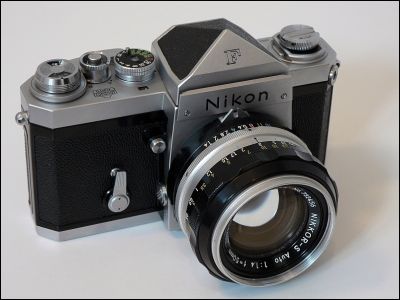 Nikon F
