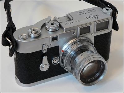 Leica M3
