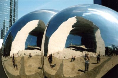 Pétanque �  la défense
Canon Ae1
