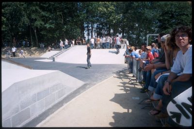 Culture Street 2006, Vitré (35) 9
Contest de skate
Leica CL avec Color Skopar 28mm, Provia 400F
