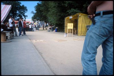 Culture Street 2006, Vitré (35) 4
Concours de Palets
Leica CL avec Color Skopar 28mm, Provia 400F
