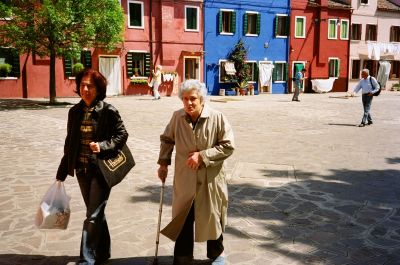 Curiosité
Venise - Ile de Burano

Rollei 35 SE - Portra 160 VC
