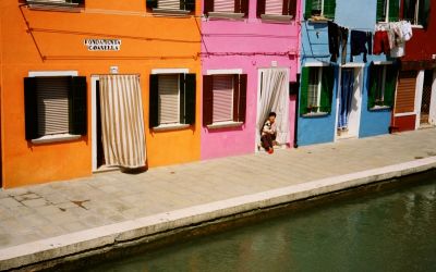 Ennui
Venise - Ile de Burano

Rollei 35 SE - Portra 160 VC
