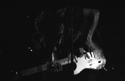 Zelazowa 5
Concert d'un groupe rock alternatif ricain "Zelazowa" à l'espace B.

Pentax LX - 50/1.7 SMC-M à 1.7 - Vitesse 1/15s - Hp 5 à 3200 
Mots-clés: Concert - Rock