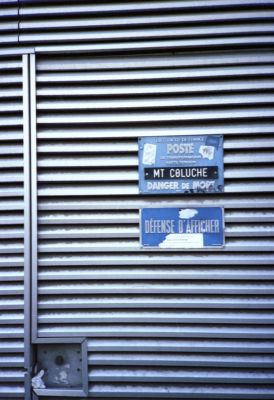 Humour noir
Un poste électrique à Montrouge.

Olympus Xa Solaris 800
