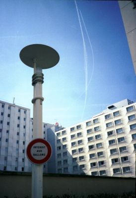 Interdit aux ballons
Montrouge.

Olympus XA, Solaris 800 iso
Mots-clés: Montrouge