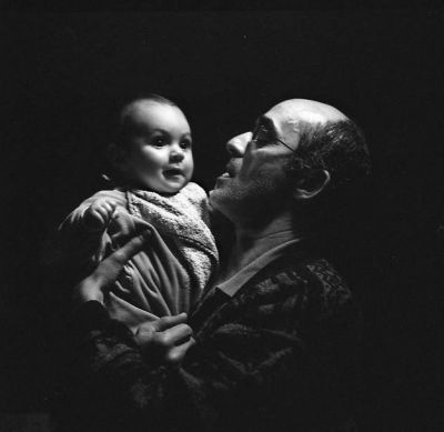 Elise et son grand-père
