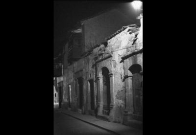 Petit village des Andes
Des maisons et des rues qui donnet l'impression d'avoir 1000 ans.
reckording 4000 ASA
Mots-clés: rue, perou, nuit