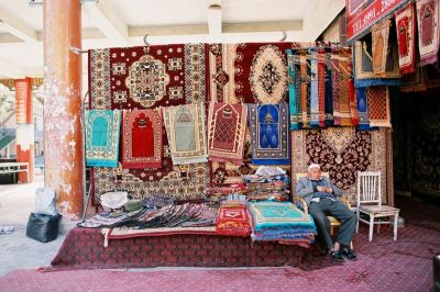 Xinjiang : le marchand de tapis
