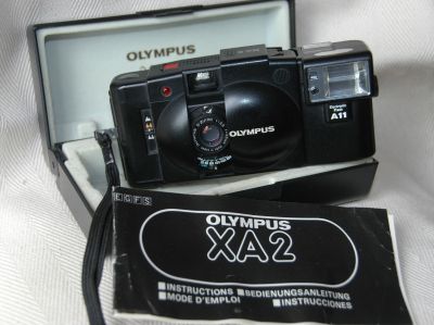 Olympus XA2
