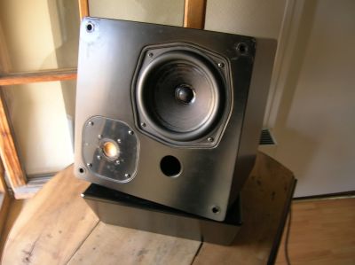 JMLabLECUBE_001.jpg