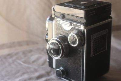 Rollei2_8_002.JPG