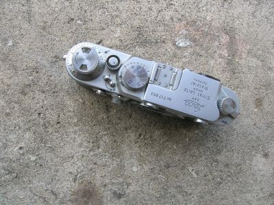 capotleica3f.jpg