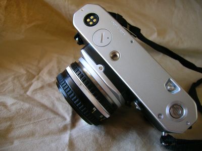 nikonFE_001.JPG