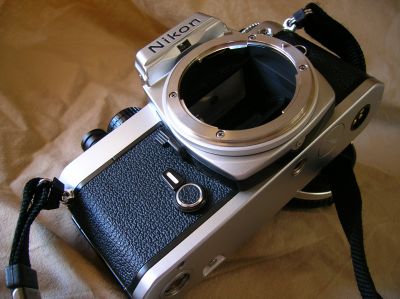 nikonFE_003.JPG