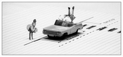 Kinder toy
Canon A1 - 100-300 mm macro - Ilford FP4
