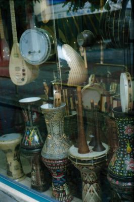Musique !
Réalisé avec le Yashica Electro 35 GTN
Mots-clés: Istanbul-Instrument-Musique