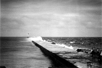 Digue submergee
Gros vent 16.12.2006

Niveaux repris sur CS2 cause grisouille...
