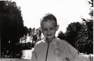 Mossieu mon fils
Nikon F50 - Ilford Multigrade IV RC 10*15 - Chimie Ilford - Grade 2
