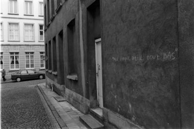 Sale époque
Mots-clés: urbain