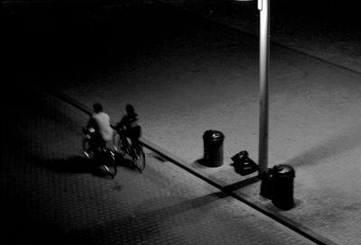 velo de nuit
Photos prises a la mer du nord cet été
Tri-x @ 400 iso/ Nikon F5- 50mm
Mots-clés: nuit velo eclairage