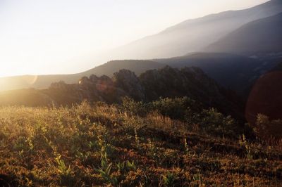 Crete
il s'agit du lever de soleil sur les crêtes dans les Vosges
Mots-clés: soleil