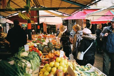 Market stall, Venice, Italy.  Taken with Minox 35ML.
Mots-clés: Minox 35ML Venice