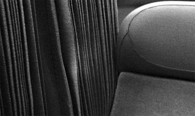 crops
ultron 35, f1,7
crops à d'un scan à 2400 dpi, converti pour le web à 50% 
 très légère accentuation. 

