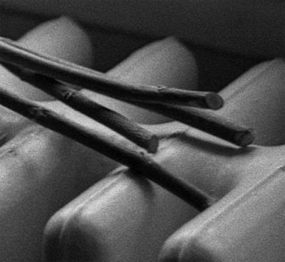 2007-07-V262-J9-crops.jpg
