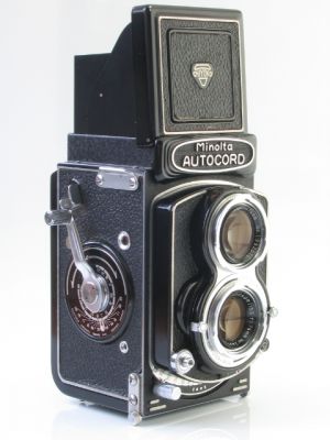 Minolta Autocord RG I
Mots-clés: TLR