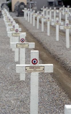 cimetière de l'ouest
Contax ST - planar 85mm - agfa vista 100
