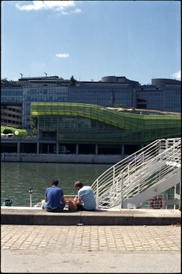 quai de la rapée -Paris
OM2n - zuiko 35mm - vista 200
