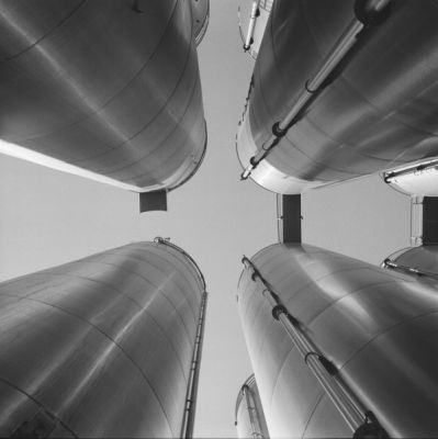 Les silos de l'infini
Silos de mon usine photographiés au Salyut-S + Vega12 F2.8 90mm sur TRIX exposé à 200 ISO et développée dans du R09. Négatif scanné sur un HP SCANJET 5370C en 1200 DPI
Mots-clés: industrie salyut kiev88