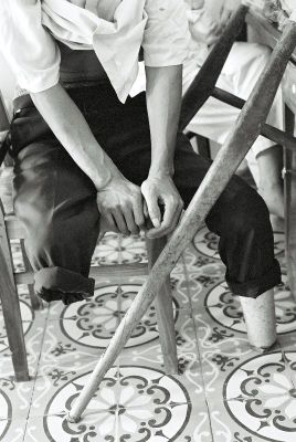 mine_anti-humaine
Mots-clés: médecine vietnam guerre paix portrait