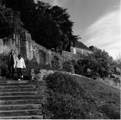 YAshica MAT124G HP5+ Rodinal 1+25 scan tirage grade 2 18*18
