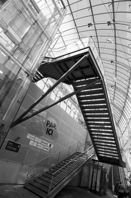 Gare de Strasbourg
Leica R6.2 SA21mm Tri-X 400 260iso PMK-pyro
