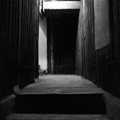 cave
Blad 501 CM 50mm f8 Apx 100 PMK-pyro
