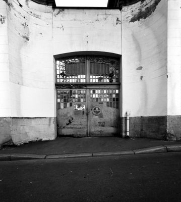 Essai  Rollei ATP V1
Bessa R3 15mm f8 rév Rollei RLC 1+5 6min
