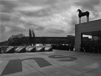 Art Moderne et ...
... Administration ...
Musée d'Art Moderne à Strasbourg et Conseil Général du Bas Rhin
Mamiya 645 AFD - 55 mm - Rollei 100
