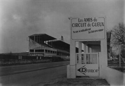 Le circuit de Gueux à côté de Reims, a fermé ses portes au milieu des années soixante. Depuis quelques années une association s'emploie à le faire revivre pour une ou deux journées dans l'année.
