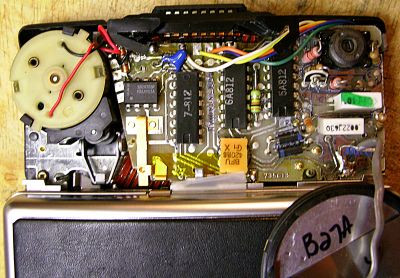 CI du sonar d'un SX-70
CI du sonar d'un SX-70 la petite puce à gauche près de moteur porte le no SN28728P avec à gauxhe et verticalement le chiffres 8, 4, 5 
Mots-clés: CI du sonar d'un SX-70