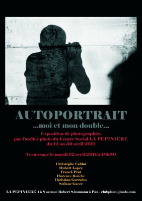 Affiche_expo_autoportrait_light.jpg