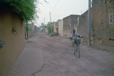 P337i09.jpg