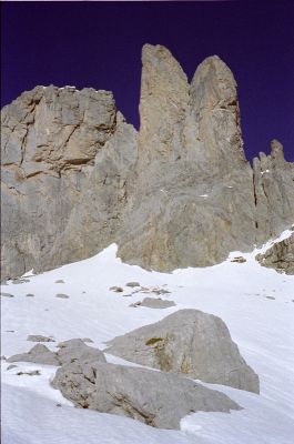 P379i09.jpg