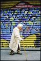 vielle_dame_paris_2.jpg