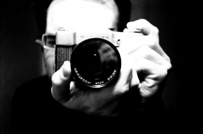 Autoportrait au Zenit-B
Autoportrait au Zenit-B
Mots-clés: Autoportrait au Zenit-B