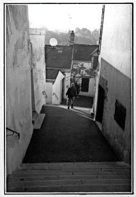 Passant juteux
Escalier à Pornic - Mju: II
Mots-clés: Escalier